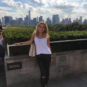 Meet your Posher, Amanda